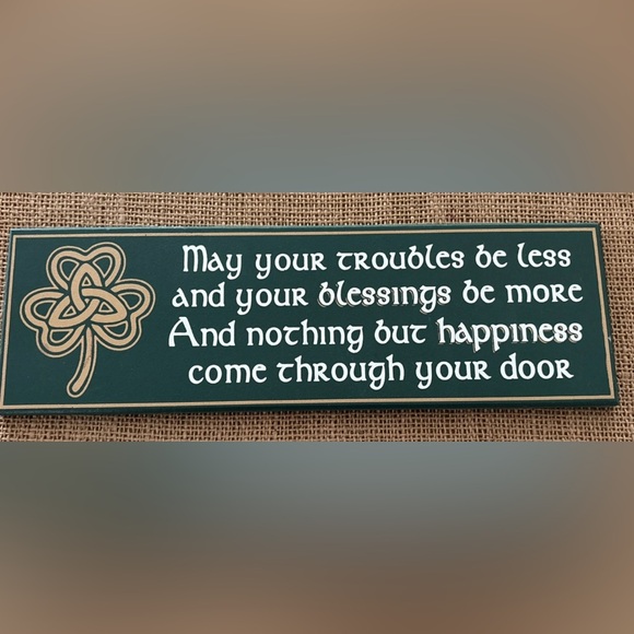 Irish Blessing Celtic Home Decor Sign with Hanging- 16X5”- Green, White & Gold - Picture 1 of 6